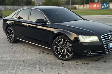 Седан Audi A8 2011 в Хмельницькому