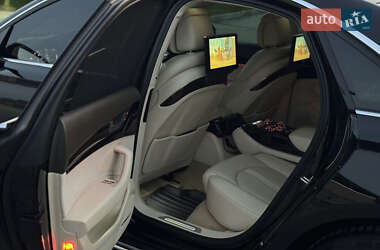 Седан Audi A8 2011 в 