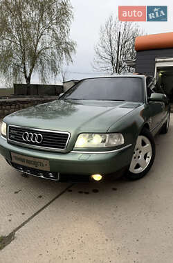 Седан Audi A8 2002 в Косове