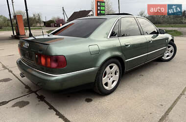 Седан Audi A8 2002 в 