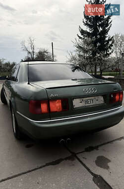 Седан Audi A8 2002 в 