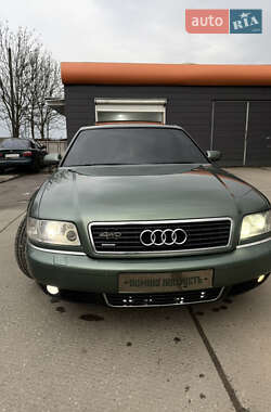 Седан Audi A8 2002 в 