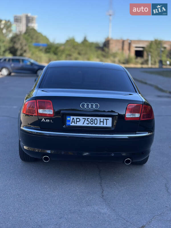 Седан Audi A8 2006 в Запорожье