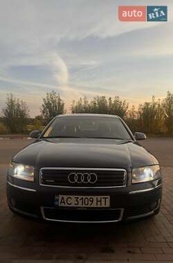 Седан Audi A8 2004 в Луцке