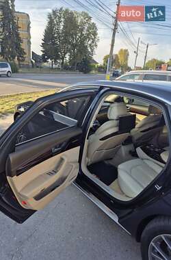 Седан Audi A8 2010 в 