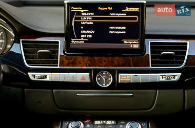 Седан Audi A8 2017 в 