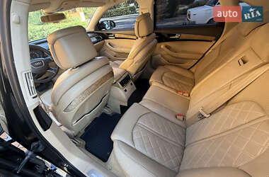 Седан Audi A8 2011 в 