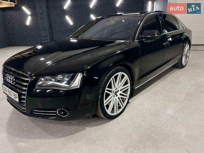 Седан Audi A8 2011 в Києві