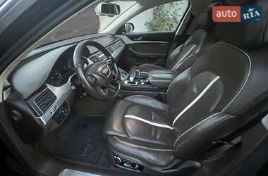 Седан Audi A8 2012 в 