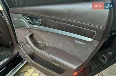 Седан Audi A8 2012 в 
