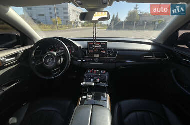 Седан Audi A8 2014 в 
