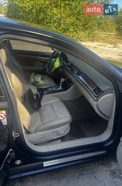 Седан Audi A8 2008 в 