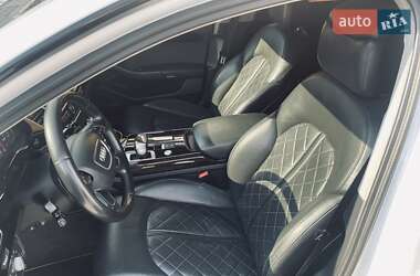 Седан Audi A8 2011 в 