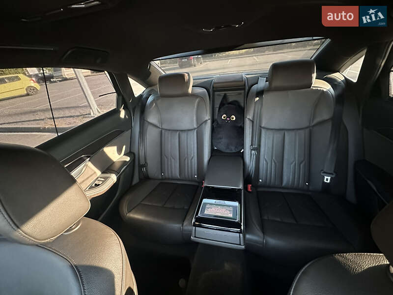 Седан Audi A8 2021 в Киеве фото 8 Седан Audi A8 2021 в Киеве