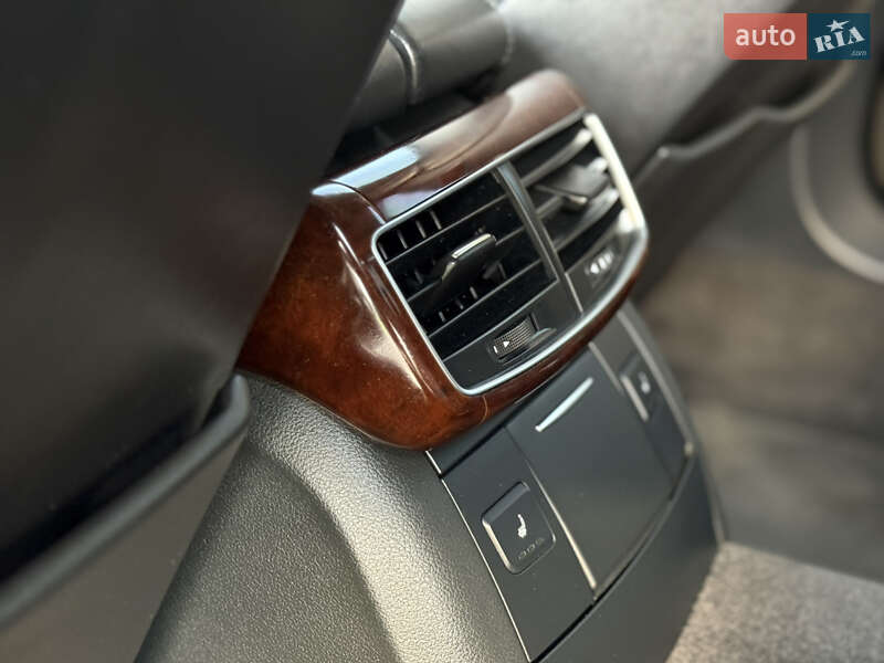 Седан Audi A8 2011 в Ивано-Франковске фото 14 Седан Audi A8 2011 в Ивано-Франковске