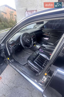 Седан Audi A8 1999 в 