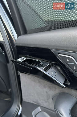 Седан Audi A8 2014 в 