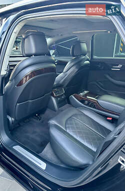Седан Audi A8 2014 в 