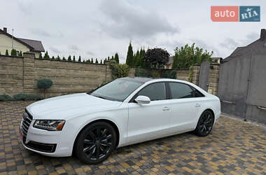 Седан Audi A8 2016 в 