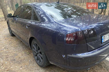 Седан Audi A8 2004 в 
