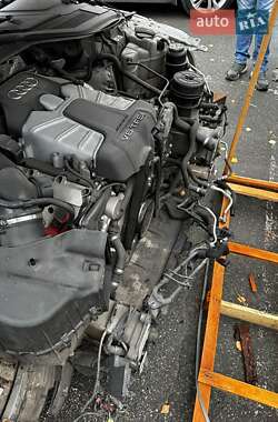 Седан Audi A8 2012 в 