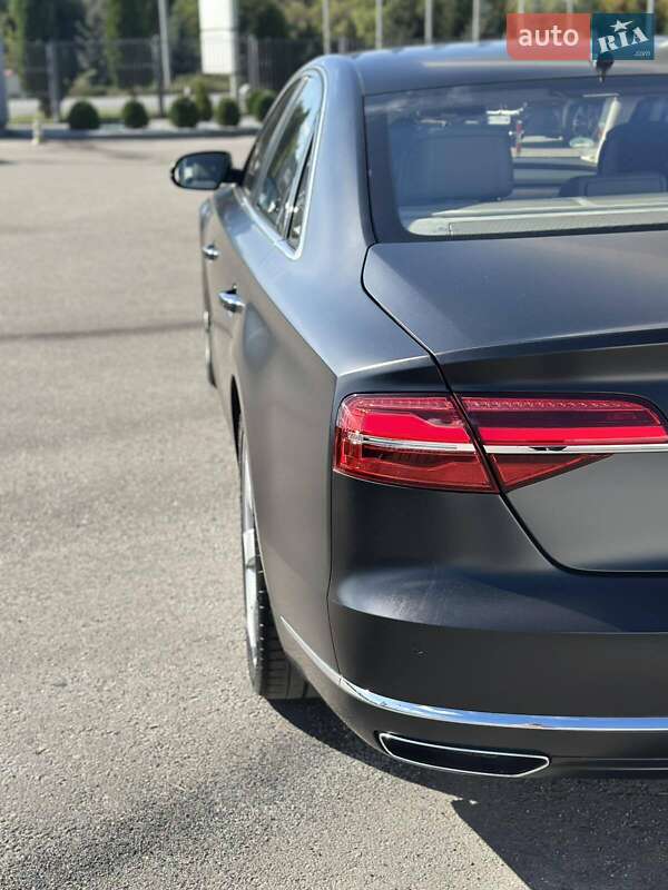 Седан Audi A8 2015 в Полтаве
