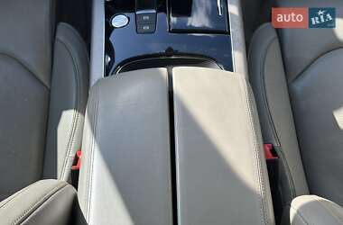 Седан Audi A8 2015 в 