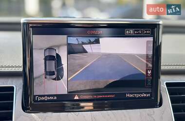 Седан Audi A8 2015 в 