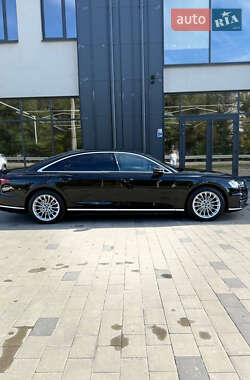 Седан Audi A8 2021 в 
