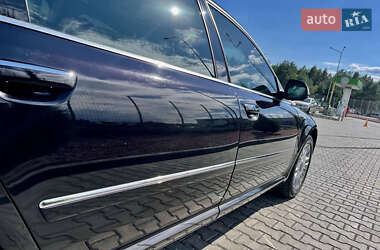 Седан Audi A8 2009 в 