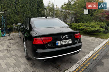 Седан Audi A8 2011 в 