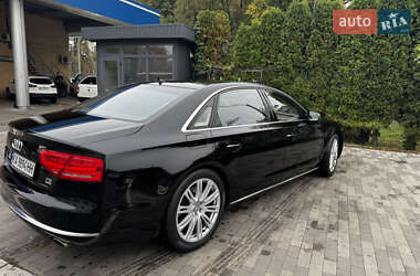 Седан Audi A8 2011 в 