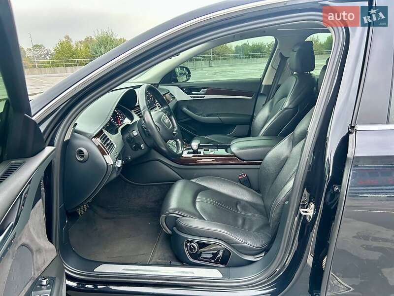 Седан Audi A8 2014 в Киеве