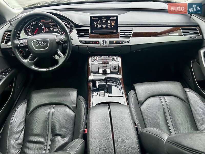 Седан Audi A8 2014 в Киеве