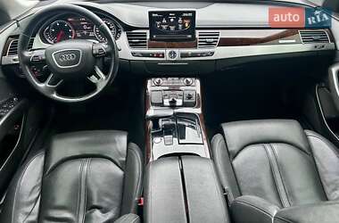 Седан Audi A8 2014 в 