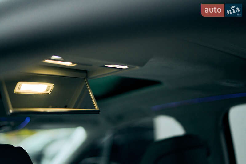 Седан Audi A8 2019 в Ровно