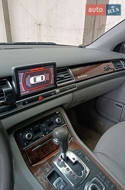 Седан Audi A8 2003 в 