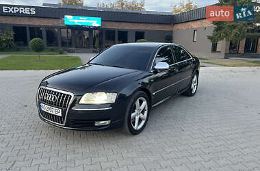 Седан Audi A8 2005 в 