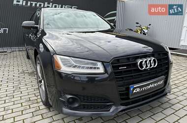 Седан Audi A8 2017 в 