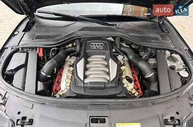 Седан Audi A8 2010 в 