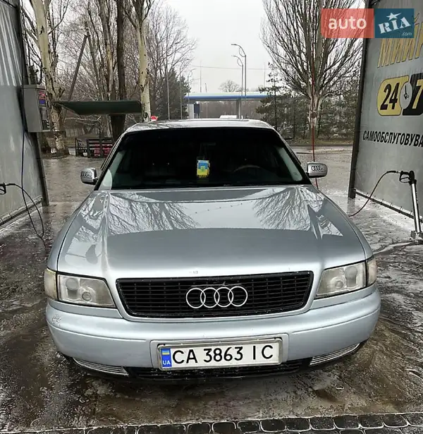 Audi A8