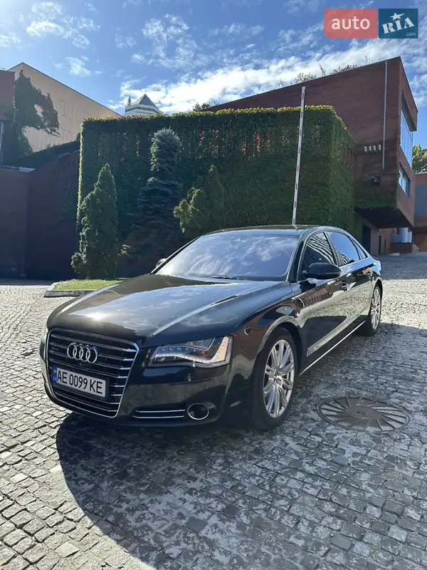 Audi A8