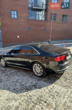 Седан Audi A8 2013 в  фото 7 Седан Audi A8 2013 в