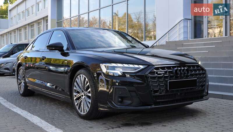 Седан Audi A8 2023 в Одессе