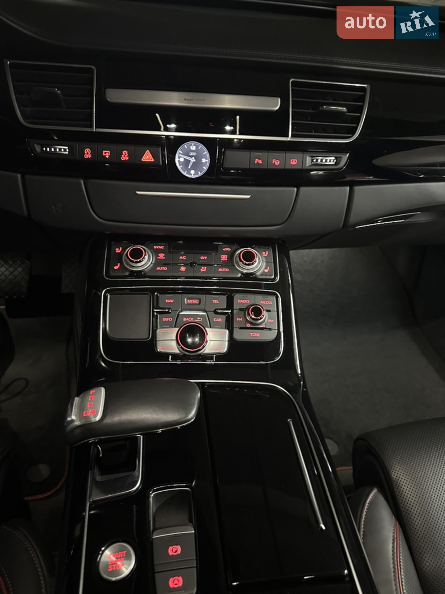 2017 Audi A8 - мініатюра 25