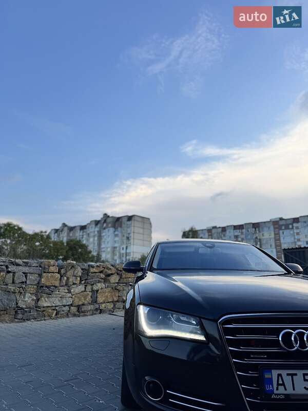 Седан Audi A8 2011 в Івано-Франківську