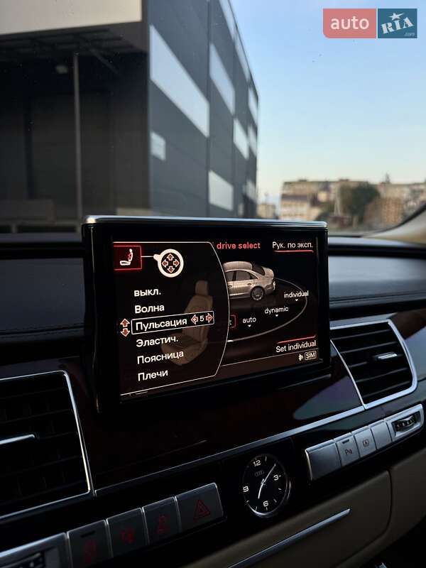 Седан Audi A8 2011 в Івано-Франківську