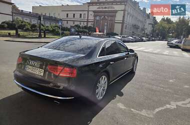 Седан Audi A8 2013 в 