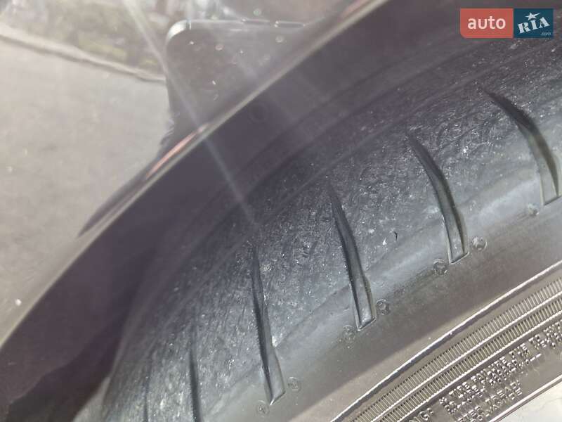 Седан Audi A8 2013 в Одессе