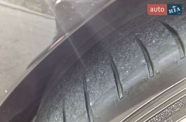 Седан Audi A8 2013 в 